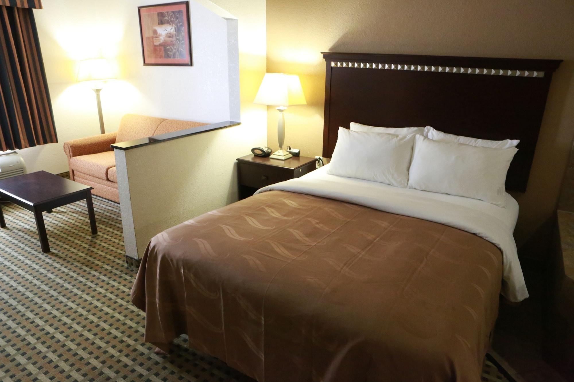 Quality Suites Burleson - Ft Worth Extérieur photo