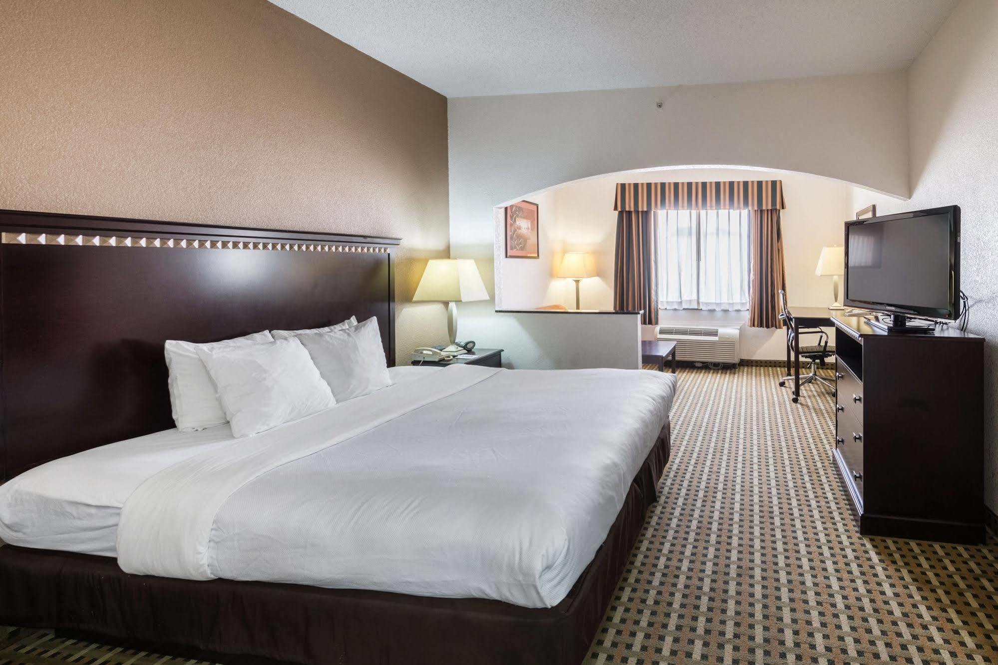 Quality Suites Burleson - Ft Worth Extérieur photo